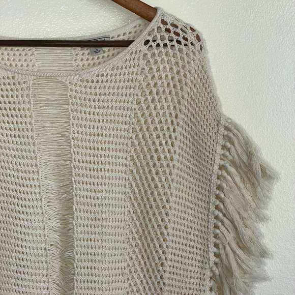 Lucky Brand L Cream Open Knit Fringe Boho Sleeveless Sweater - Picture 3 of 9